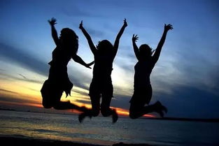 我出卖身体挽回,为重获自由，我挣扎着出卖身体