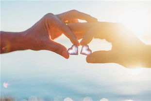 离婚还想挽回的句子,决心挽回：离婚后的再婚热潮