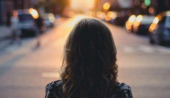 挽回对方失望的女孩,如何让失望女孩重新信任你)