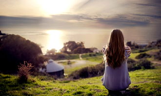 难以挽回的情感图片,爱情绝路，感情走向悬崖