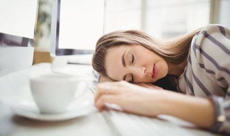 分手多久挽回最佳黄色,分手后多长时间挽回黄金期