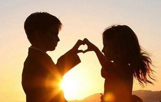 女子为了挽回男友牺牲,女子为挽回男友付出一切