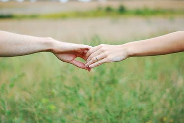 挽回三个方式,3招有效挽回感情，让你爱如初见