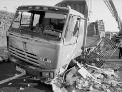 货车失控怎么挽回客户,货车失控，如何挽回客户？