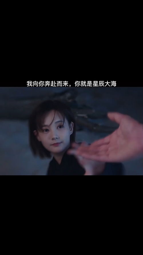 道歉挽回爱情视频感人片段，真挚道歉，情感重生：感人视频剪辑