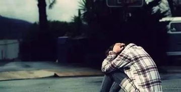 爱情无法挽回现状,爱情已成往事，回头难重修