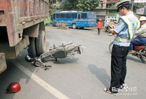 车祸挽回昔日的爱，意外相遇，车祸后的重逢