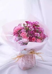 挽回男友花束闺蜜,挽回男友的女子送花给闺蜜