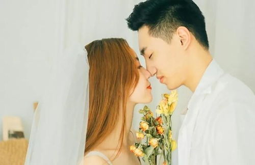 挽回时男生发拥抱,用拥抱感化男友，成功挽回感情。