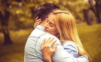 如何挽回男人的情敌,如何赢回他的心？