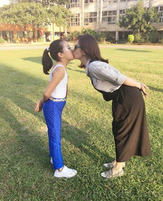 残疾女孩挽回丈夫，残障女子用真情赢回前夫的心