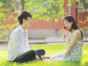 痴情男人表白挽回女人,男子痴情挽回女友，深情表白为爱助阵