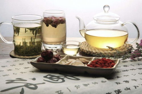 经期喝了白酒怎么挽回,喝白酒对经期的影响及修复方法