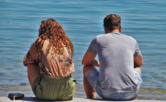 成为暖男挽回女生，温暖力量：男生如何挽回女生的心？