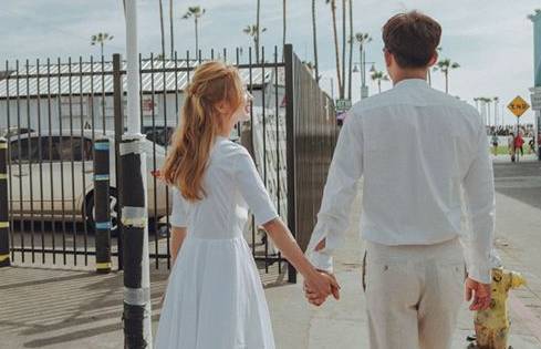 怎么利用朋友挽回前任,如何借助朋友挽回前任