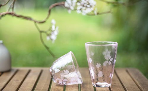 怎样挽回玻璃杯子,挽回破碎杯子的方法