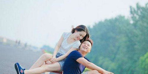 男朋友花式挽回女友,男友全力挽回女友