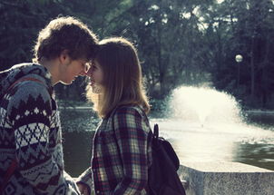 男友反感怎样挽回女友,挽回女友：解决男友不满情绪