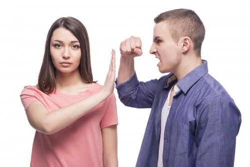 直男怎么挽回分手，怎样挽回异性恋对象的心？