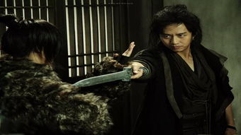 搞笑女尝试挽回形象,搞笑女神救赎形象