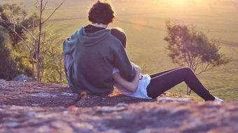 男生想死挽回女友,男生为挽回女友想死，如何解救？