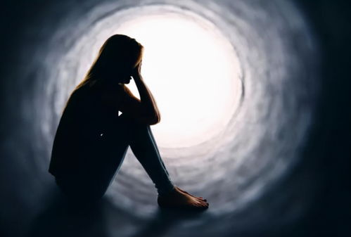 女生作分手后挽回,挽回女友的心，重新开始。