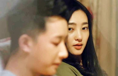 挽回初恋男朋友h,如何赢回初恋男友的心