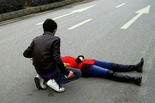 女生劝男朋友挽回,女友相劝，男友重新挽回