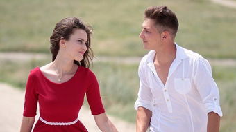 女生妈妈挽回男朋友,女生妈妈用心打动男友