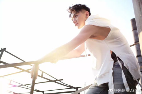 劈腿男生怎么挽回,挽回劈腿男神的小技巧