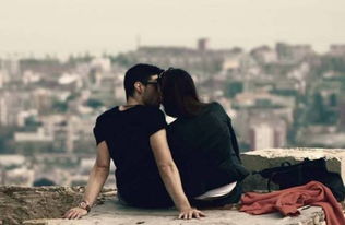 挽回期间可以抱抱亲亲,如何在挽回期间重建亲密关系