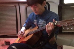 弹钢琴挽回前女友,弹奏钢琴：寻回前女友