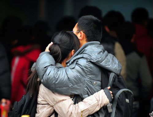 妻子执刀挽回丈夫,妻子施手术救夫战胜生死考验