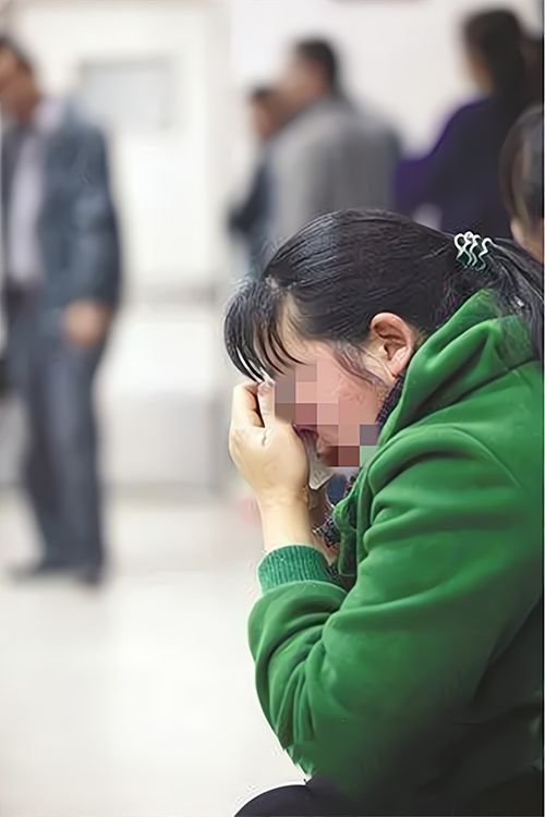 赌徒丈夫为挽回妻子,决心改邪归正的赌徒丈夫