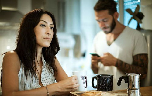 老婆有外心怎么挽回,挽回老婆外遇的方法