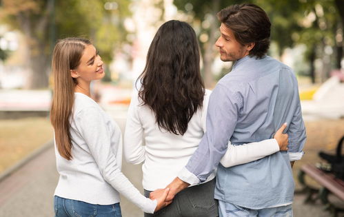 吵架不会挽回的女生心理，女生心理：吵架后如何挽回感情