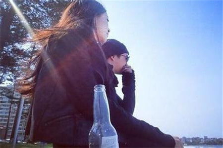 男友为了挽回我发抖,挽回我，男友心神恍惚。