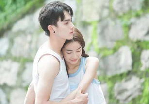 男生用拥抱来挽回,用拥抱挽回爱情