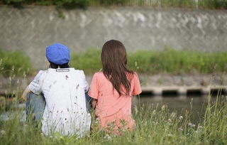 备胎转正还能挽回吗女生，男友玩弄备胎，女友该放手吗？