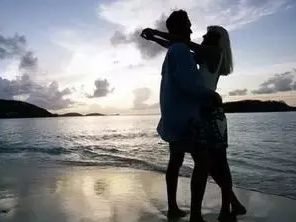 变质爱情能挽回吗，恋情何去何从，寻找挽回之路