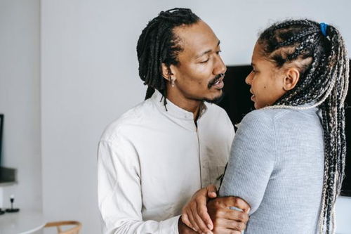 同事的秃顶怎么挽回,同事秃顶，如何修复？