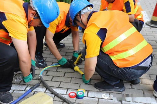 怎样在旅游中挽回,旅游中的应急挽救：如何避免和解决突发情况？新标题：突发情况应对策略：旅游中的应急挽救