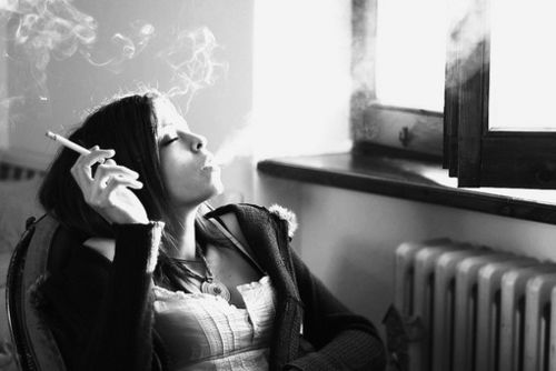 她恨我入骨怎么挽回,如何挽回她深深的恨意？