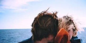 把男生挽回后冷淡，男友已回心转意，如何化解他的冷淡？