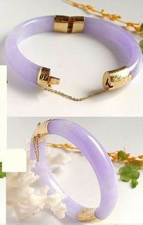 翡翠碎了能挽回吗,翡翠碎了，还能修复吗？