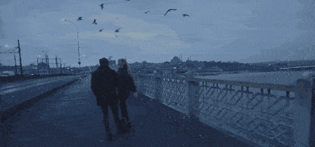 被抛弃然后回来挽回,挽回与重逢：原标题被遗弃后的崭新再次命名