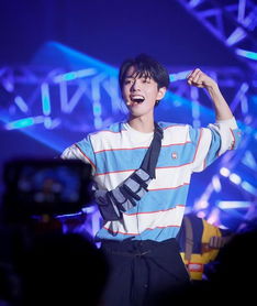 草帽姐为挽回形象，草帽姐重新塑造形象，抢回关注！