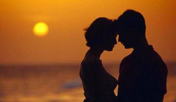 情侣吵架后挽回感情,原标题：情侣吵架后挽回感情新标题：爱侣相追，恩爱重守