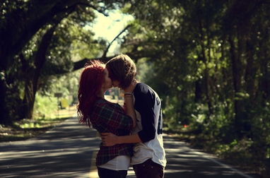 婚姻挽回爱情的案例,爱情濒临破裂，如何拯救婚姻