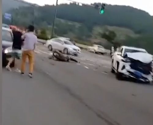 货车失控怎么挽回客户,货车失控，如何挽回客户？